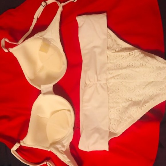 SWIM SYSTEMS WHITE LACE BIKINI TOP AND BOTTOM, NEW - Picture 3 of 5